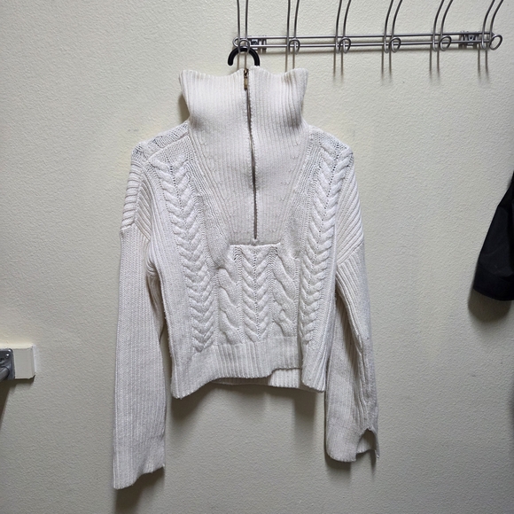 Women's Cream Cable Knit Sweater - Picture 5 of 10